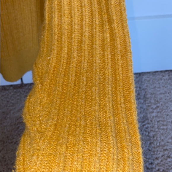 Mustard Yellow Old Navy Sweater - Picture 3 of 3
